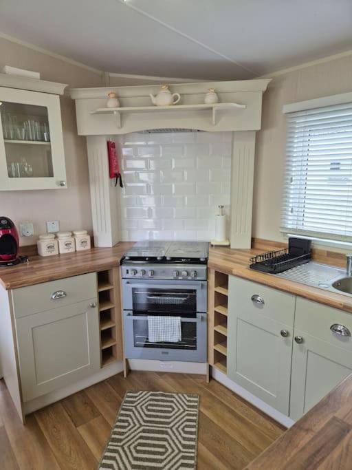Amazing 2Bedroom Caravan In Lincoln, Tattershall Dış mekan fotoğraf