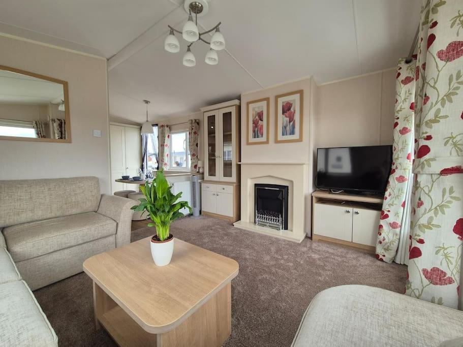 Amazing 2Bedroom Caravan In Lincoln, Tattershall Dış mekan fotoğraf